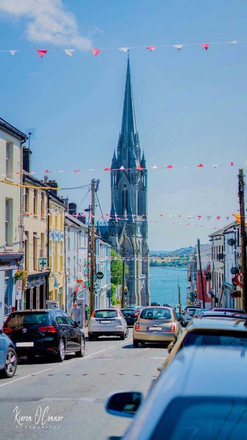 Appartement Townhouse In Centre Of Cobh Extérieur photo