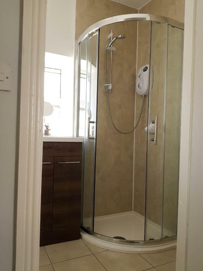 Appartement Townhouse In Centre Of Cobh Extérieur photo