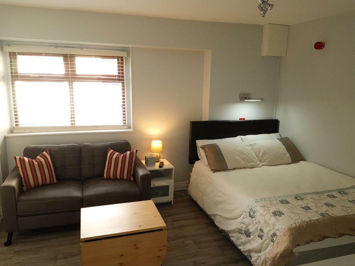 Appartement Townhouse In Centre Of Cobh Extérieur photo